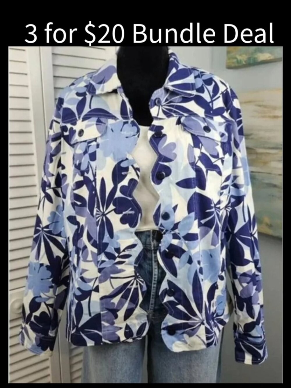 Southern Lady Denim Jacket Size Small Blue White Floral Scalloped NWOT